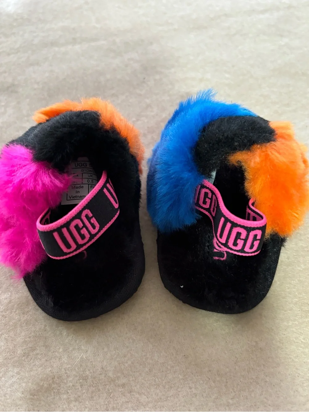 Plush Slide Sandals with Colorful Fur Accent Sz 1 New